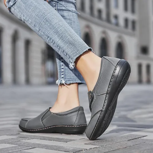 Vista 6 de Geoeleph Mocasines casuales para mujer, mocasines cómodos para caminar, mocasines de cuero para conducir