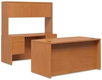 Vista 2 de HON 10500 Series 72 x 36 x 29-12 pulgadas, carcasa de escritorio de doble pedestal, caoba