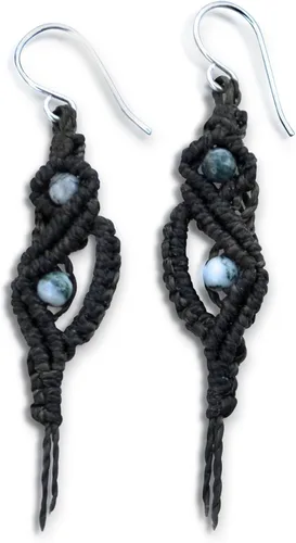 Vista 3 de Pendientes largos personalizados de micro macramé con piedras de jaspe Qinghai, fibra anudada y plata de ley