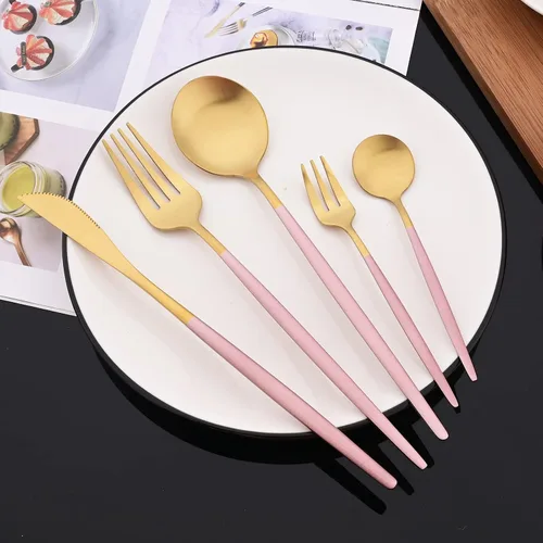 Vista 2 de JASHII Juego de 40 cubiertos de color rosa mate y dorado, juego de cubiertos de acero inoxidable para 8, incluye cucharadas de tenedor para tartas