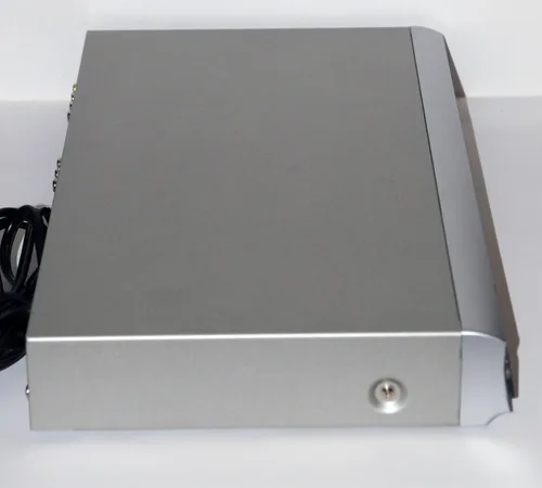Vista 4 de Toshiba Reproductor de DVD de escaneo progresivo SD-4900