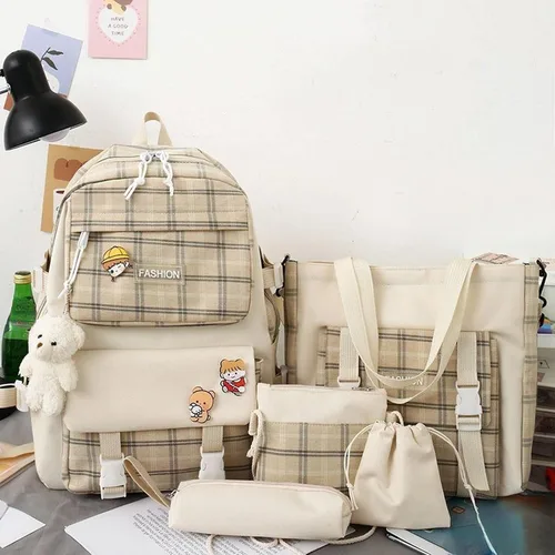 Vista 2 de Aobiono Juego de 5 mochilas a cuadros kawaii, estética, a cuadros, con alfileres, oso, colgante, luz escolar, kit de suministros escolares