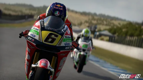 Vista 36 de MotoGP 14 - Xbox 360