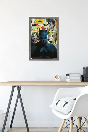 Vista 6 de Trends International DC Comics Batman - Póster de pared con imágenes, 22.4 pulgadas de largo x 14.7 pulgadas, versión enmarcada de madera de granero