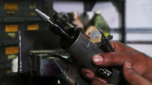 Vista 5 de Drill America SA-1 Rebaba de carburo/lima giratoria cilíndrica de doble corte para amoladora de troquel de 1/4" de diámetro x 5/8" de longitud