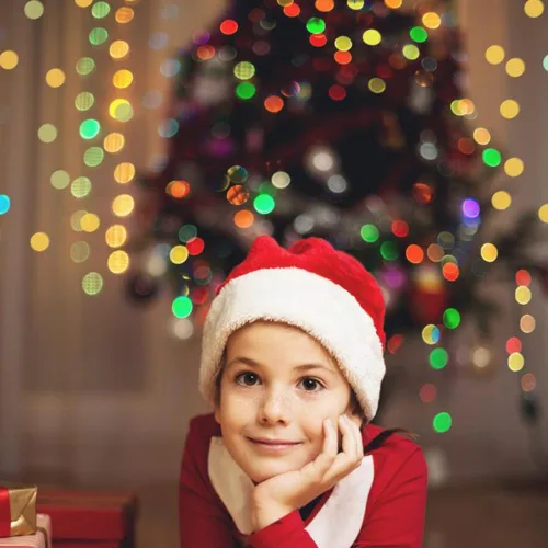 Vista 7 de GlowVibe - Luces de Navidad rojas, blancas y verdes para interiores de 19 pies con 70 luces LED, bombillas de cristal perlado G15 para árbol