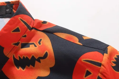 Vista 4 de SSLR - Camisa abotonada, manga corta y diseño de Halloween para hombre