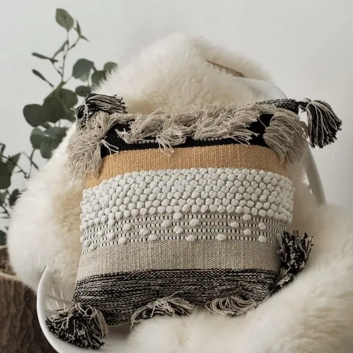 Vista 3 de Funda de almohada COZYDEKO estilo boho, de 18 x 18 pulgadas, almohadas decorativas marroquíes rústicas bohemias con acentos copetados, algodón