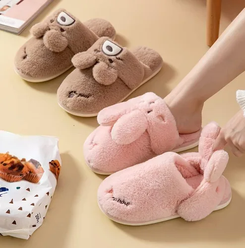 Vista 2 de Pantuflas de conejito mullidas kawaii, bonitas, suaves, cálidas, acogedoras, para el invierno, mullidas, divertidas, de animales