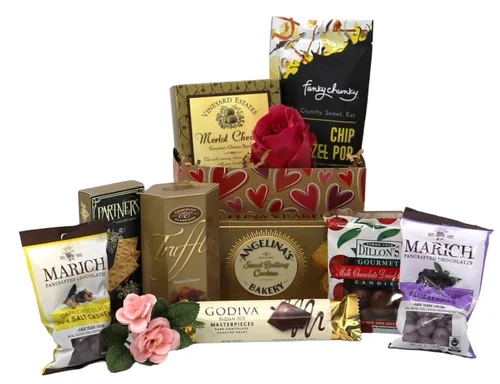 Vista 7 de Gift Basket Village Tronco salvaje con la cesta de regalo de San Valentín de Leo el León