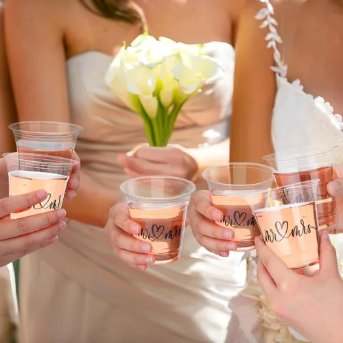 Vista 6 de Dandat Vasos desechables de plástico para boda a granel de 10 onzas con texto en inglés "Mr and Mrs Happily Ever After", vasos desechables