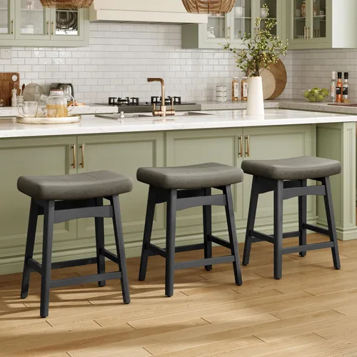 Vista 7 de MAISON ARTS Juego de 4 taburetes de bar grises para encimera de cocina, patas de madera maciza con asiento de silla de montar de piel sintética