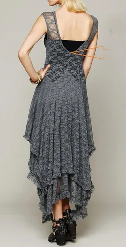 Vista 2 de Vestido largo R.Vivimos sin mangas, con espalda descubierta, asimétrico, con capas, de encaje, traje largo con braguita, dos piezas