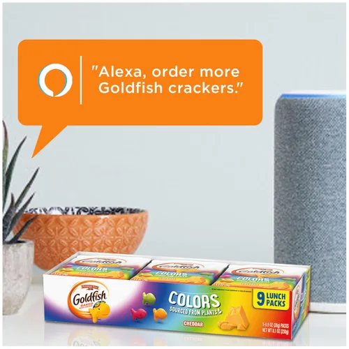 Vista 4 de Goldfish Colors Cheddar Crackers, paquete de aperitivos, 0.9 onzas, bandeja de paquete múltiple de 9 CT