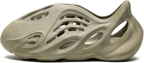 Vista 4 de adidas Preschool Yeezy Foam Runner Kids GX7295 Stone Sage