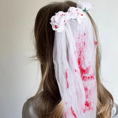 Vista 8 de Decoración de Halloween, velo de novia zombi, velo de flores sangrientas con peine, guirnalda de flores góticas, tocado de boda para fiesta