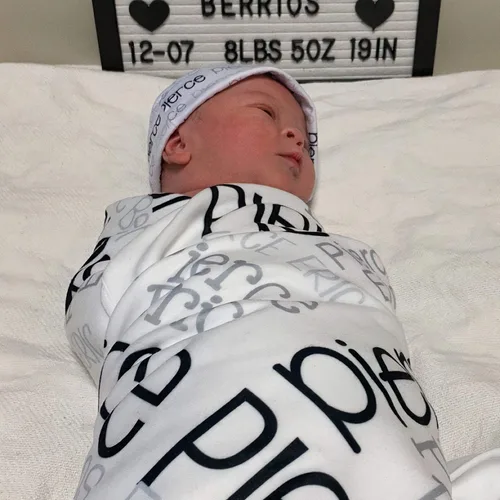 Vista 6 de Manta con nombre personalizada para bebé, niño, niña y niños. Manta con nombre personalizado del nombre del bebé. Manta con nombre personalizada