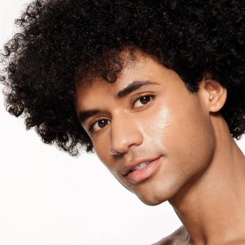 Vista 4 de Shiseido RevitalEssence Skin Glow Foundation SPF 30 - Buildable, Medium Coverage - 24-HR Hydration & 12-HR Wear - Transfer, Crease & Fade Resistant