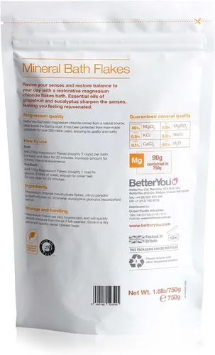 Vista 8 de BetterYou Magnesium Revive Bath Flakes - Sales de baño con magnesio - Pomelo energizante y eucalipto - Calmante muscular y salud de la piel - 1.6