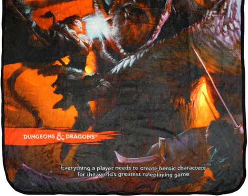 Vista 4 de Bioworld Dungeons and Dragons D&D Player's Handbook - Manta de felpa con diseño de quinta edición