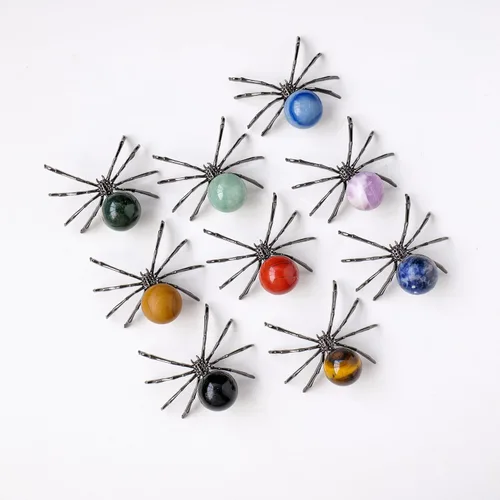 Vista 5 de Runyangshi 1 bola de amatista de cristal natural de 2 pulgadas, hecha a mano, estatua de araña animal, adorno de cristal curativo para decoración