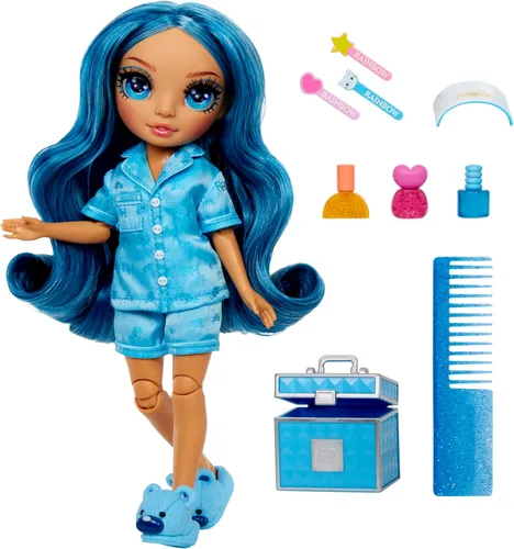 Vista 2 de Rainbow High Jr High PJ Party - Skyler, Muñeca de moda posable azul de 9" con enterizo suave, pantuflas, accesorios de juego divertidos, gran