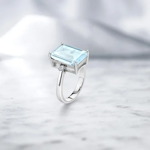 Vista 4 de Gem Stone King - Anillo de plata de ley 925 con topacio blanco y esmeralda de 9,43 quilates