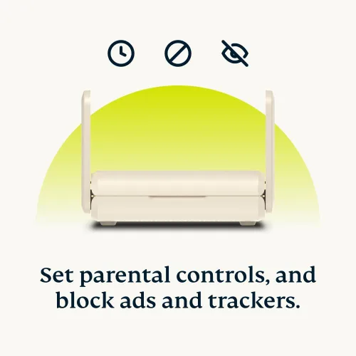 Vista 4 de Aircove Go Enrutador VPN Wi-Fi 6 portátil Protege dispositivos ilimitados Prueba gratuita de ExpressVPN de 30 días Internacional