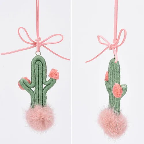 Vista 7 de Colgante de cactus de ganchillo para espejo retrovisor de automóvil, plantas peludas, adorno colgante para decoración del interior del automóvil