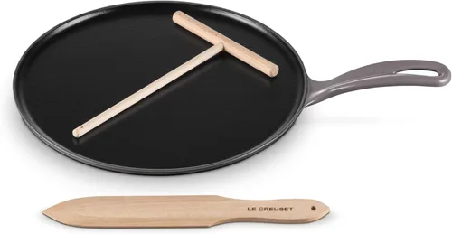 Vista 11 de Le Creuset Sartén Crepe Redonda Tradicional de Hierro Fundido Esmaltado, 10.25 Pulgadas, Alcachofa