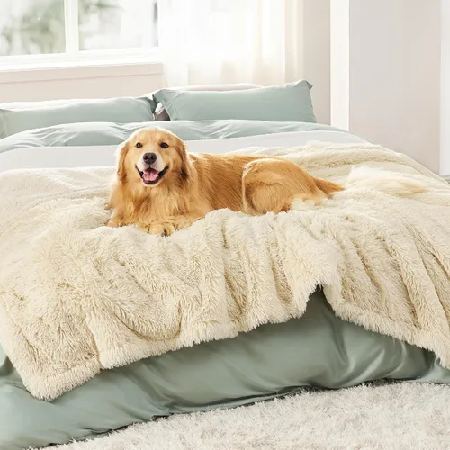 Vista 12 de Bedsure Mantas impermeables para perros grandes, piel sintética esponjosa, 50 x 60 pulgadas Plush Fuzzy Reversible Pet Blankets for Couch and Dog