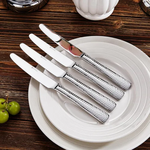 Vista 3 de KEAWELL Juego Premium de 4 Cuchillos de Cena de 9.5 Pulgadas Louis, Acero Inoxidable Apto para Lavavajillas, Cuchillos Serrados (Martillados)