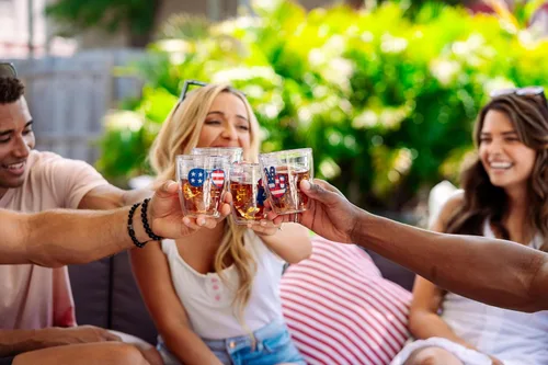 Vista 6 de Tervis American Groove Collection - Vaso aislado de doble pared hecho en Estados Unidos mantiene las bebidas frías y calientes, 12 onzas, paquete