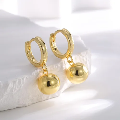 Vista 4 de Aretes de gota chapados en oro de 14 quilates, tamaño mediano, aretes colgantes ligeros para mujer, joyería de playa de verano, regalo