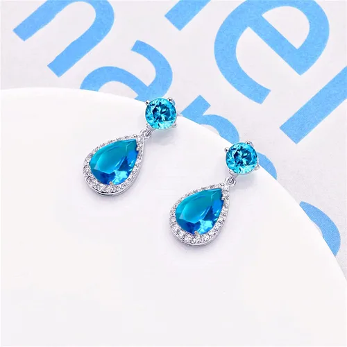 Vista 6 de VONSSY Aretes colgantes de gota Aretes hipoalergénicos de circonita cúbica chapados en oro blanco con piedras preciosas en forma de gota de agua