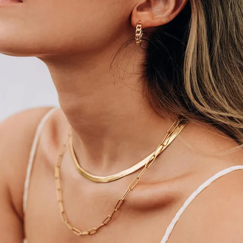 Vista 2 de FAXHION Juego de collar de cadena en capas de oro para mujer, 7 collares de gargantilla de serpiente chapados en oro de 14 quilates, collar