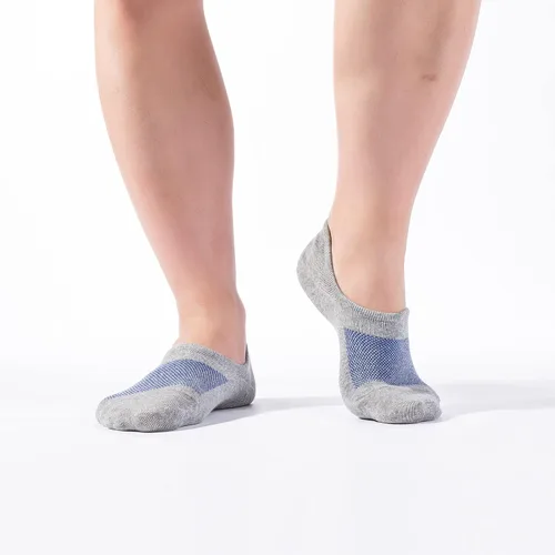Vista 2 de IDEGG - Calcetines deportivos de algodón de corte bajo con agarre antideslizante para hombres