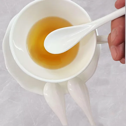 Vista 6 de 6 cucharas de café blanco de porcelana, salsa de té espresso y postres cucharas de cerámica