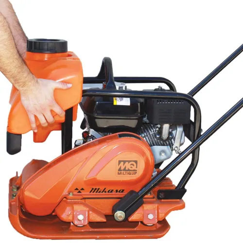 Vista 4 de Multiquip MVC88VTHW Honda GX160 Compactador de placas con tanque de agua, 20" de ancho