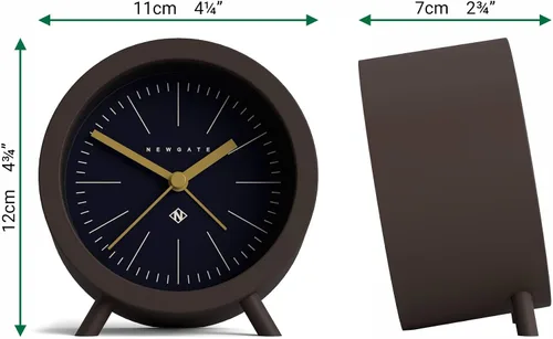 Vista 3 de NEWGATE Reloj despertador Fred Diseño moderno de barril Marrón chocolate y azul Ideal para mesita de noche, escritorio o estante Moderno