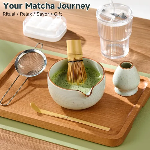 Vista 2 de Juego de batidor de matcha, kit completo de matcha con cuenco, batidor y soporte de bambú, cuchara, tamiz, taza de vidrio con tapa y pajita, bandeja