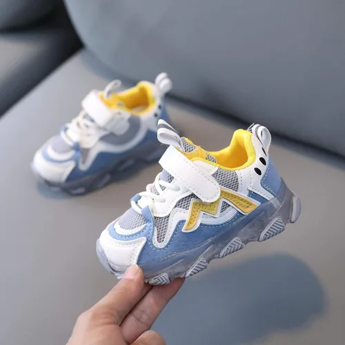 Vista 3 de Zapatos de caminar suaves del bebé del bebé,Niños bebé niñas llevó luz luminosa corriendo deporte zapatos zapatillas de deporte de malla