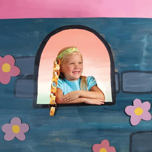 Vista 7 de Educational Insights Educational Insight Once Upon a Craft Rapunzel