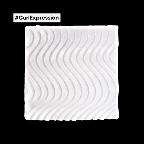 Vista 8 de L'Oréal Professionnel Paris Mascarilla Curl Expression - Hidrata y desenreda para tipos de cabello rizado y enrollado, añade brillo, sin parabenos