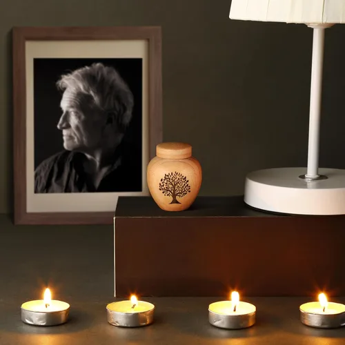 Vista 7 de Pequeños Juegos de Urnas para Cenizas Humanas, Conjunto de 1, Mini Urnas para Cenizas Hechas de Bambú con Patrón de Árbol de la Vida Grabado, Mini