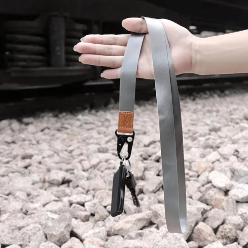 Vista 3 de FORZEN Llavero de pulsera, cordón de muñeca para llaves, cordón de mano para muñeca