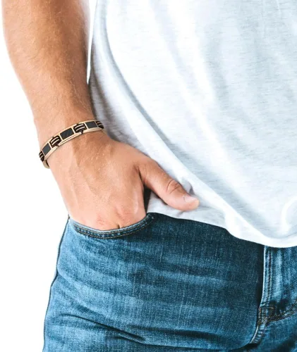 Vista 2 de Willis Judd Pulseras para hombres Titanium Mens pulsera negro fibra de carbono tamaño ajustable