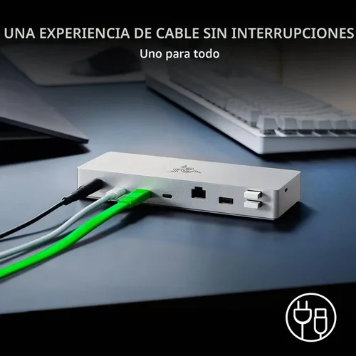 Vista 4 de Razer Base Thunderbolt 4, 10 puertos, USB-A, USB-C, 2.5 GbE, color blanco