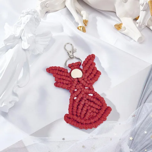 Vista 7 de INFUNLY Juego de 3 llaveros de macramé para bricolaje, llaveros de macramé de ángel, dijes de bolsa de macramé de Navidad con video de instrucciones