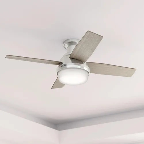 Vista 5 de Hunter Ventilador de techo interior blanco fresco de 44 pulgadas con luz y control remoto, 4 aspas para dormitorio, sala de estar, oficina, sótano